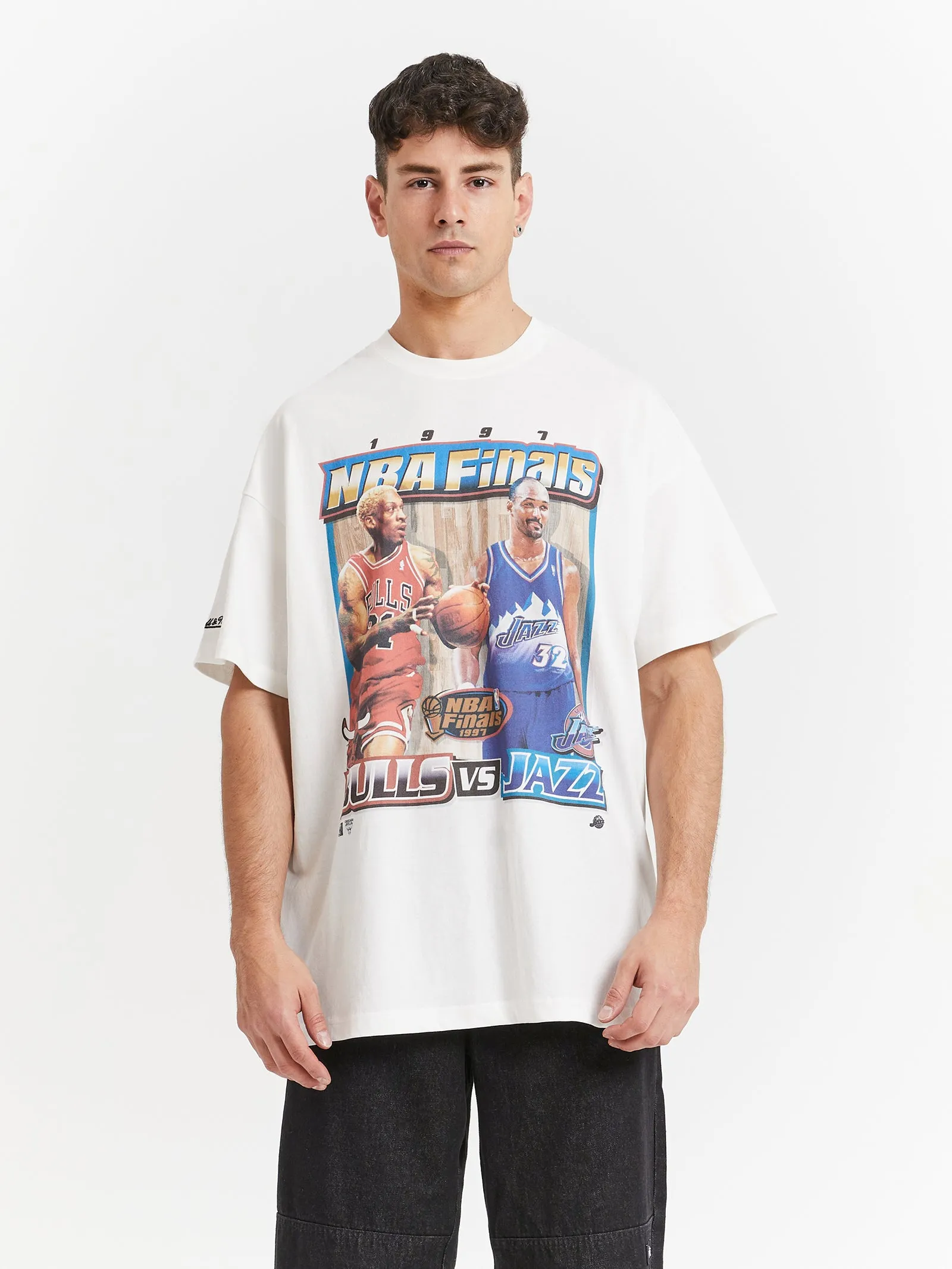 1997 NBA Finals Vs T-Shirt in Vintage White