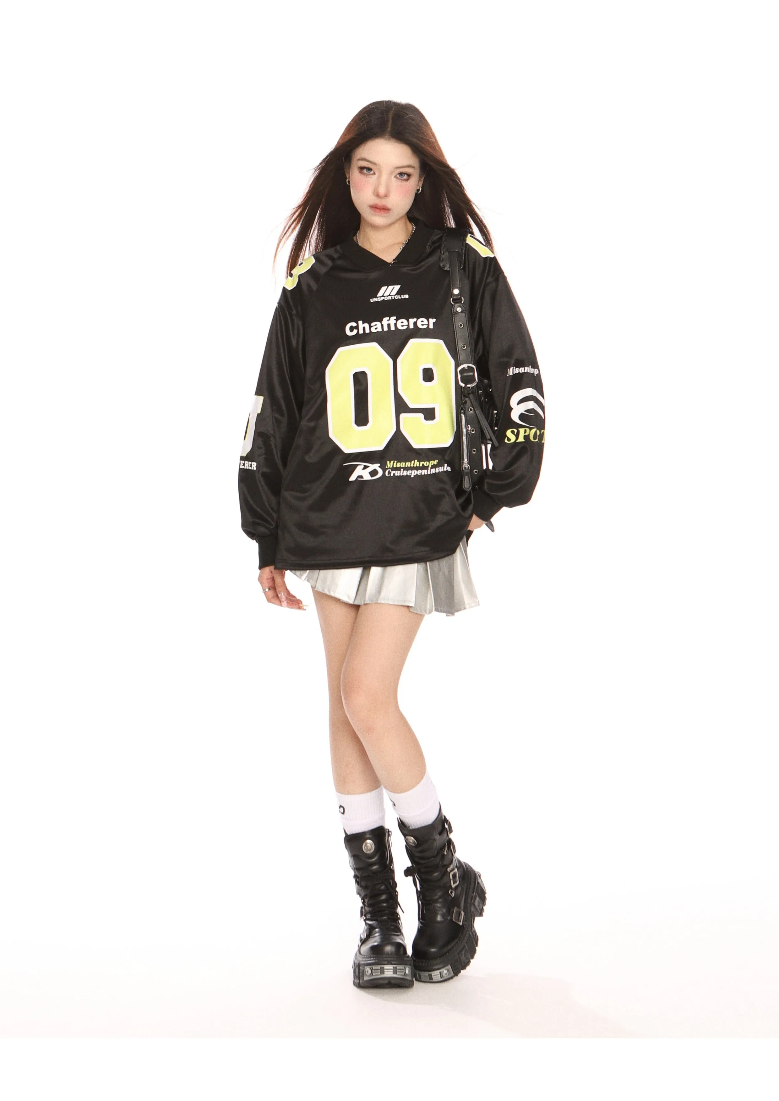 Blokecore sporty graphic oversized top